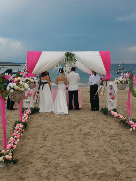 pantai tuban